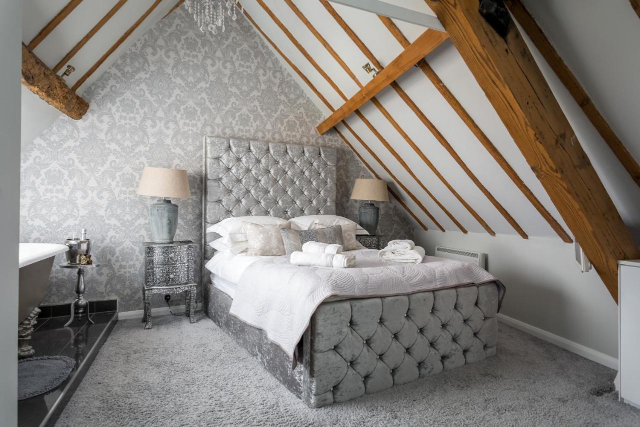 The Loft: Unique, Romantic, Grade II Listed, Dog Friendly Stow-on-the-Wold Exteriör bild